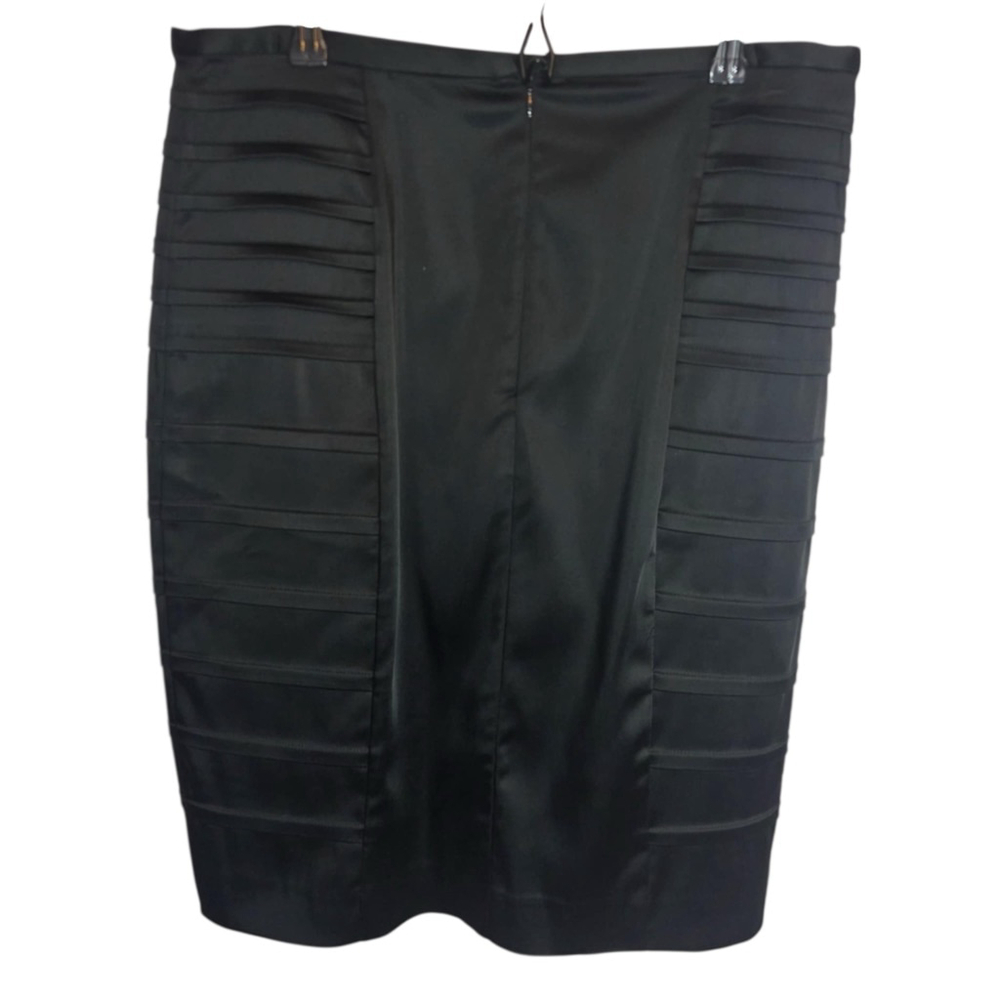 Calvin Klein Sculpted Black Satin Pencil Skirt, L, Panel Side Detail - Picture 8 of 13